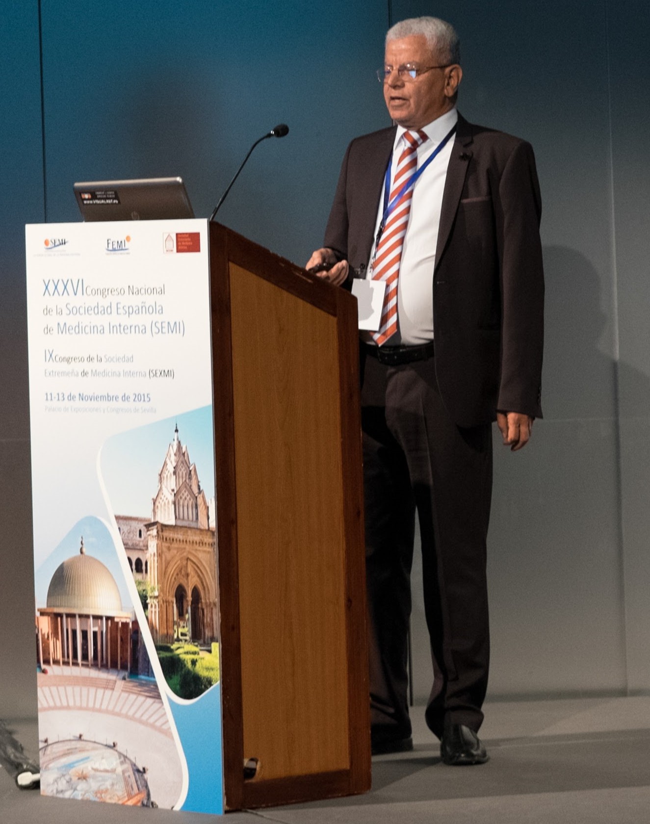 Doctor Farid ponente en el Congreso Nacional de Medicina Interna SEMI Sevilla