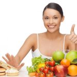 Frutas y verduras, podrían ayudar a reducir la adicción al tabaco.
